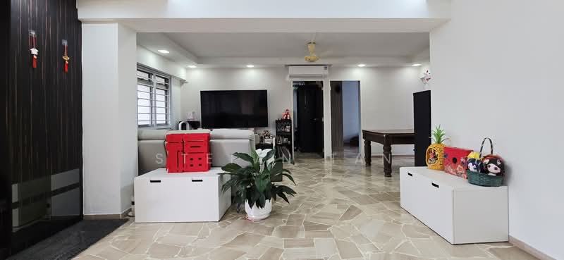 645 Jalan Tenaga, 645 Jalan Tenaga, Room Rental, 120 sqft, HDB Flat For Rent, by Stefan Tan, 500103414 - Living Room - PropertyGuru.com.sg