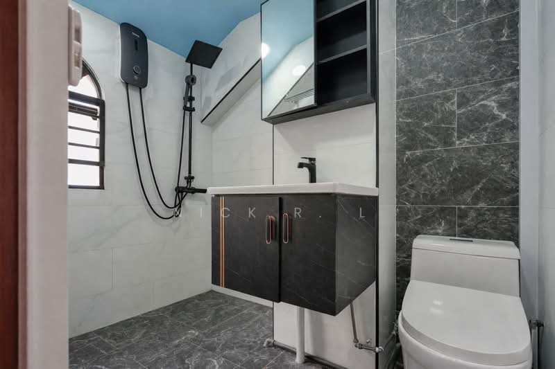 Grande Vista, 2 Cactus Drive, 4 Bedrooms, 2,024 sqft, Condominium For Sale, by Nick R. L, 500103416 - Bathroom - PropertyGuru.com.sg