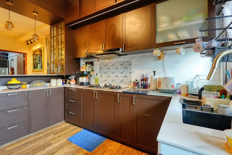 Grande Vista, 2 Cactus Drive, 4 Bedrooms, 2,024 sqft, Condominium For Sale, by Nick R. L, 500103416 - Kitchen - PropertyGuru.com.sg