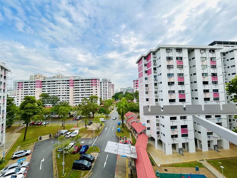 502 Ang Mo Kio Avenue 5, 502 Ang Mo Kio Avenue 5, 3 Bedrooms, 1,000 sqft, HDB Flat For Sale, by Nancy Lim, 500103417 - PropertyGuru.com.sg