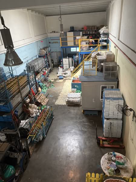 Pioneer Lot, 25 Benoi Road, 10,470 sqft, Factory / Workshop (B2) For Sale, by Benjamin Loo, 500103428 - Interior - CommercialGuru.com.sg