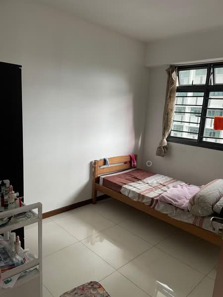 697B Jurong West Central 3, 697B Jurong West Central 3, Room Rental, 100 sqft, HDB Flat For Rent, by Mick Ho, 500103430 - PropertyGuru.com.sg