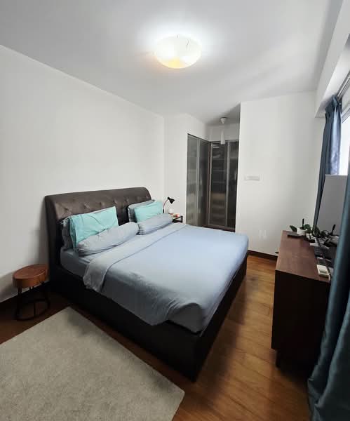 The Linear, 880 Upper Bukit Timah Road, 3 Bedrooms, 1,593 sqft, Apartment For Sale, by Claire Tan, 500103441 - Bedroom - PropertyGuru.com.sg