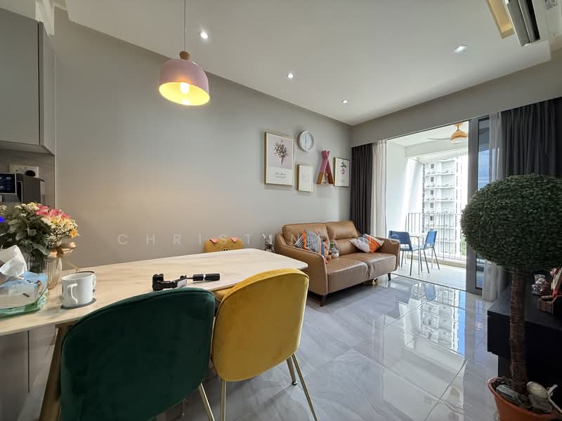 High Park Residences, 27 Fernvale Road, 2 Bedrooms, 667 sqft, Condominium For Rent, by Christine Nga, 500103446 - Living Room - PropertyGuru.com.sg