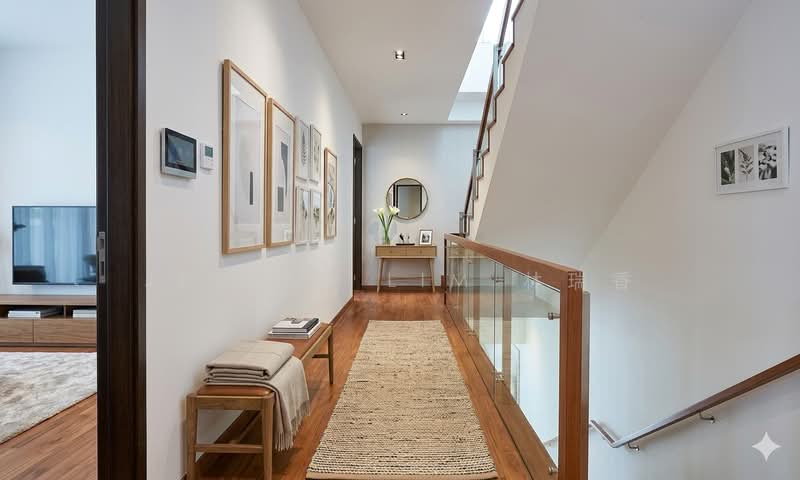 Semi Detached Jalan Tupai / One Tree Hills Estate, Jalan Tupai, 6 Bedrooms, 4,860 sqft, Semi-Detached House For Rent, by Jeslyn Lim 林瑞香, 500103458 - Corridor - PropertyGuru.com.sg