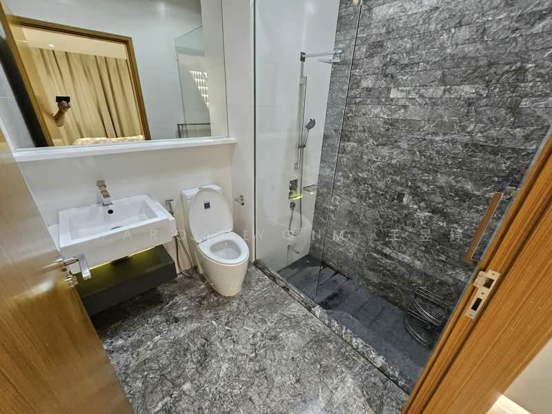 The Greenwich, 1 Seletar Road, 2 Bedrooms, 614 sqft, Condominium For Rent, by Sharon Wong 王昱婷, 500103471 - Bathroom - PropertyGuru.com.sg