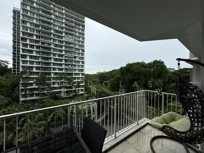 For Sale - Tree House