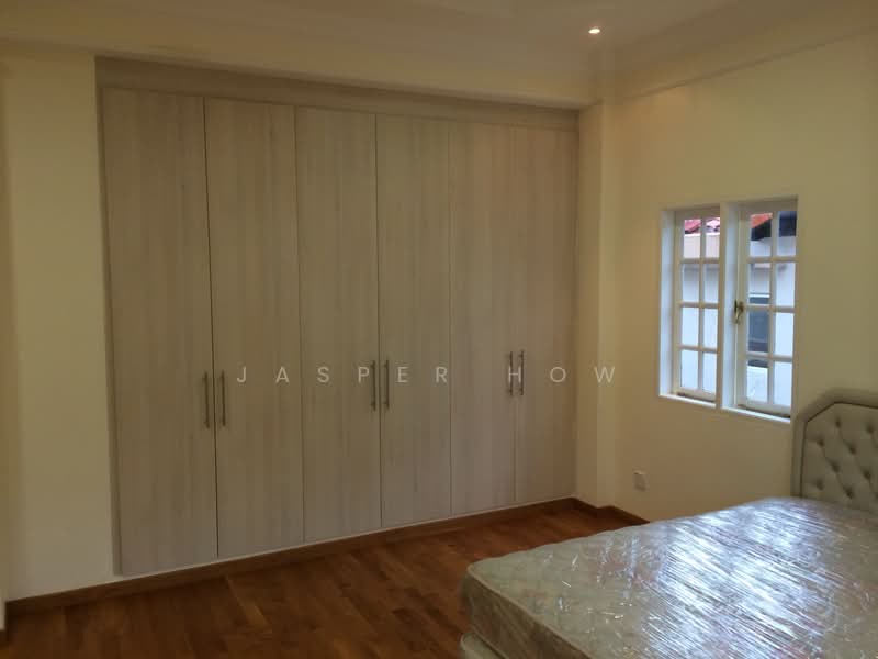 Jalan Jambu Mawar, , 4 Bedrooms, 2,400 sqft, Semi-Detached House For Rent, by Jasper How, 500103489 - Bedroom - PropertyGuru.com.sg