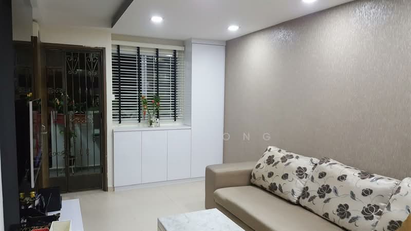 322 Bukit Batok Street 33, 322 Bukit Batok Street 33, 2 Bedrooms, 721 sqft, HDB Flat For Sale, by Mark Ong, 500103491 - Living Room - PropertyGuru.com.sg