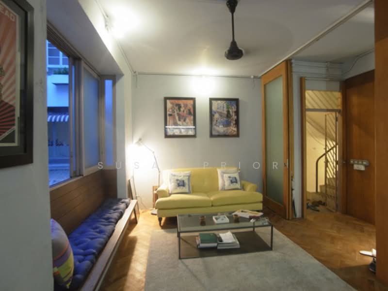 Tiong Bahru Rapture, Nearby Tiong Bahru, Yong Siak Street, 2 Bedrooms, 1,100 sqft, Conservation House For Rent, by Susan Prior, 500103494 - Living Room - PropertyGuru.com.sg