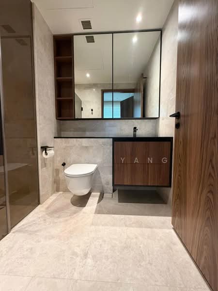 Coastline Residences, 7 Amber Road, 2 Bedrooms, 710 sqft, Condominium For Rent, by Linda Yang, 500103498 - Bathroom - PropertyGuru.com.sg