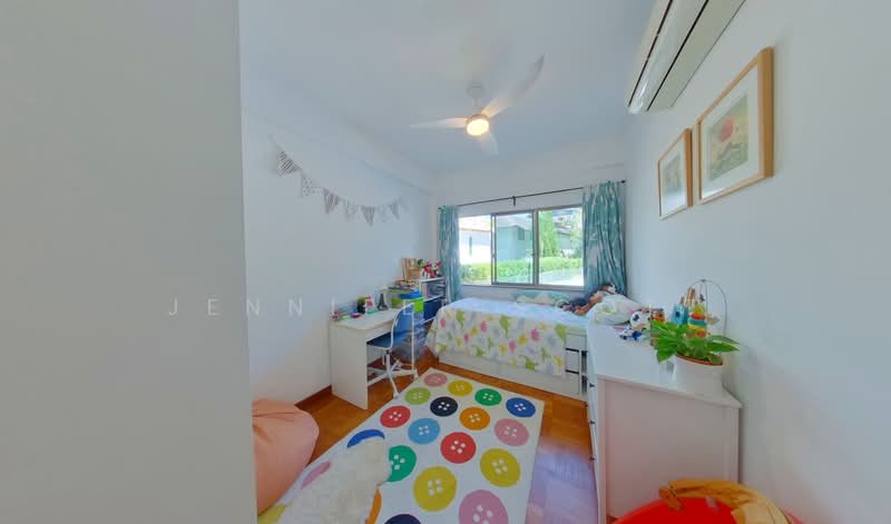 Villa Chancerita, 16 Chancery Hill Road, 4 Bedrooms, 1,647 sqft, Condominium For Sale, by Jennifer Scott, 500103502 - Common Bedroom 1 - PropertyGuru.com.sg