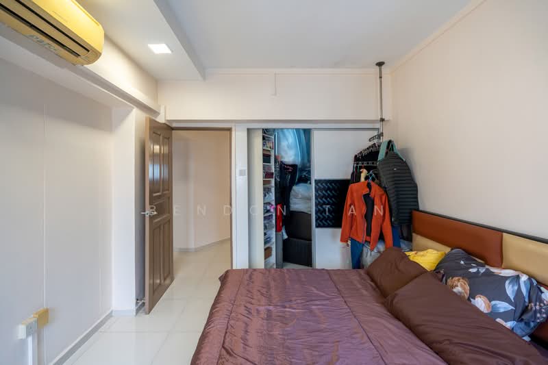 964 Hougang Avenue 9, 964 Hougang Avenue 9, 3 Bedrooms, 1,302 sqft, HDB Flat For Sale, by Bendon Tan, 500103503 - Bedroom - PropertyGuru.com.sg