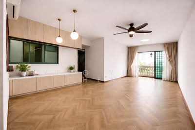 For Sale - District 16 Spacious 4-Bedroom with 2 Ensuites, minutes walk to MRT, unblocked views