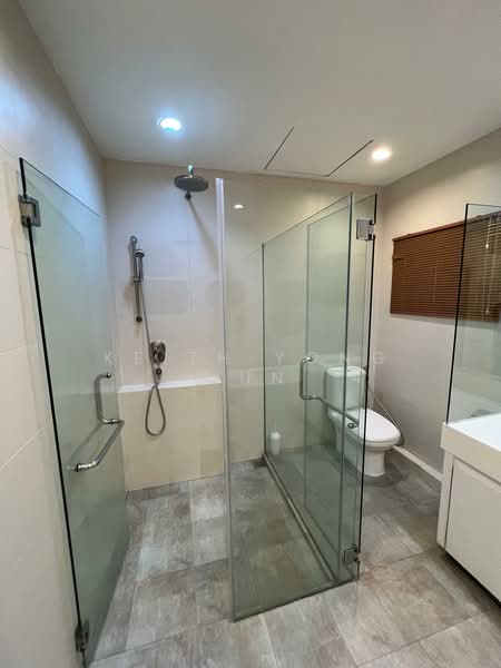 The Arcadia (Arcadia Gardens), 235 Arcadia Road, 4 Bedrooms, 4,671 sqft, Condominium For Rent, by Keith Yong Mun, 500103534 - Bathroom - PropertyGuru.com.sg