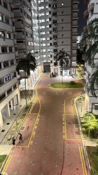 190 Pasir Ris Street 12, 190 Pasir Ris Street 12, 3 Bedrooms, 1,119 sqft, HDB Flat For Sale, by Ivan Lim, 500103544 - Exterior - PropertyGuru.com.sg