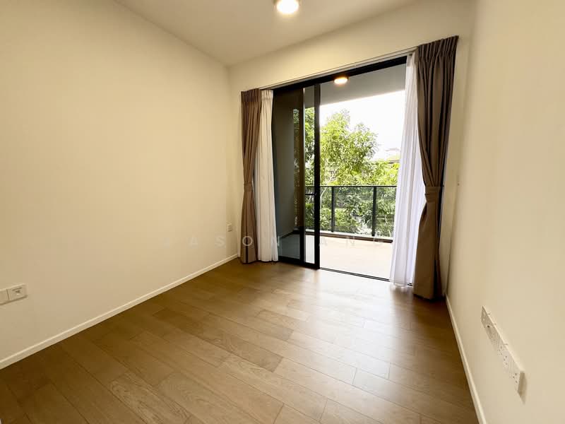 Parc Esta, 908 Sims Avenue, 2 Bedrooms, 700 sqft, Condominium For Rent, by Jason Ang, 500103563 - Master bedroom - PropertyGuru.com.sg