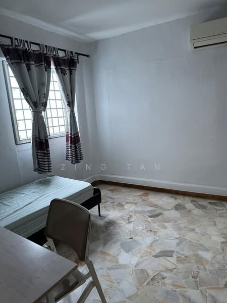 247 Jurong East Street 24, 247 Jurong East Street 24, Room Rental, 90 sqft, HDB Flat For Rent, by Zing Tan, 500103564 - Bedroom - PropertyGuru.com.sg
