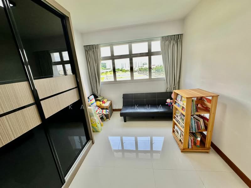 812B Choa Chu Kang Avenue 7, 812B Choa Chu Kang Avenue 7, 3 Bedrooms, 1,216 sqft, HDB Flat For Sale, by Kavin Kuah, 500103566 - Study - PropertyGuru.com.sg