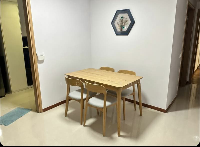 Caspian, 50 Lakeside Drive, 3 Bedrooms, 1,216 sqft, Condominium For Sale, by Tricia Yeow, 500103568 - Dining Room - PropertyGuru.com.sg