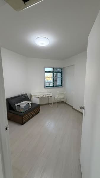 15 Farrer Park Road, 15 Farrer Park Road, 2 Bedrooms, 667 sqft, HDB Flat For Rent, by Dion Tan 陈晓慧, 500103591 - Study - PropertyGuru.com.sg