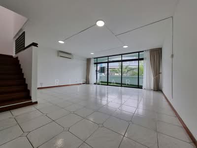 For Rent - Siglap Center