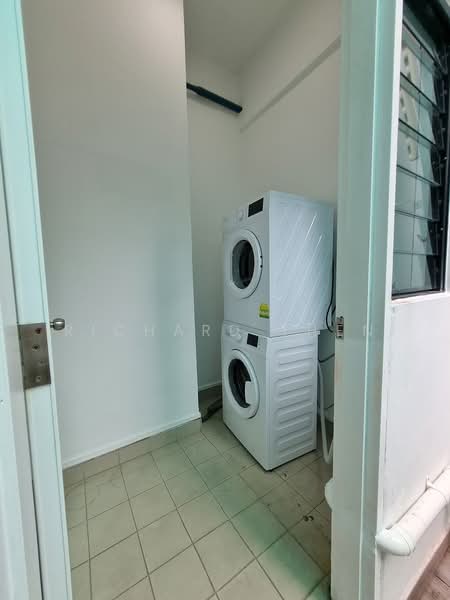 Siglap Center, 55 Siglap Road, 3 Bedrooms, 1,290 sqft, Apartment For Rent, by Richard Then, 500103596 - Interior - PropertyGuru.com.sg