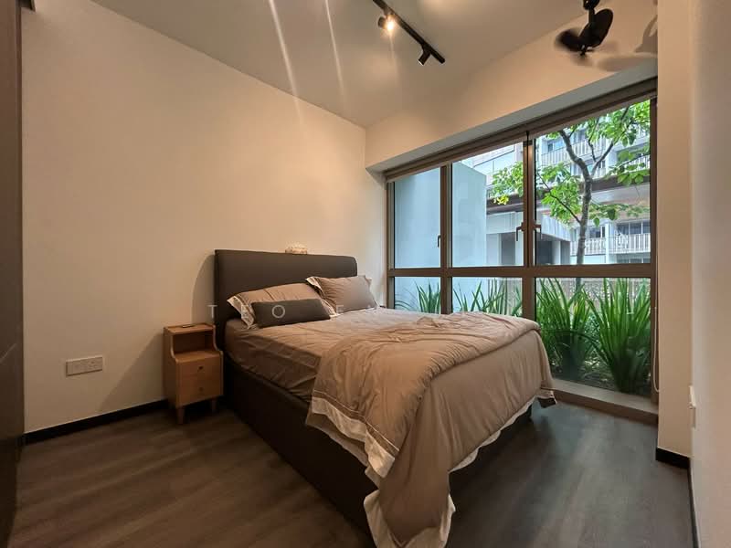 Pasir Ris 8, 8 Pasir Ris Drive 8, 2 Bedrooms, 721 sqft, Apartment For Sale, by Teo En Jia, 500103602 - Master Bedroom - PropertyGuru.com.sg