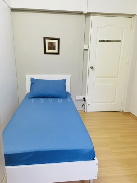 66 Bedok South Avenue 3, 66 Bedok South Avenue 3, 3 Bedrooms, 1,324 sqft, HDB Flat For Sale, by Tommy Lau, 500103604 - Bedroom - PropertyGuru.com.sg