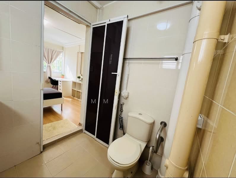 66 Bedok South Avenue 3, 66 Bedok South Avenue 3, 3 Bedrooms, 1,324 sqft, HDB Flat For Sale, by Tommy Lau, 500103604 - Bedroom - PropertyGuru.com.sg
