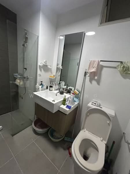 Lake Life, 4 Tao Ching Road, 4 Bedrooms, 1,249 sqft, Executive Condominium For Rent, by Wang Xing, 500103607 - Bathroom - PropertyGuru.com.sg