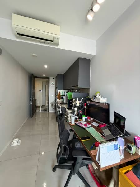 Riverfront Residences, 55 Hougang Avenue 7, 2 Bedrooms, 614 sqft, Condominium For Rent, by Alex Deven, 500103616 - Study - PropertyGuru.com.sg