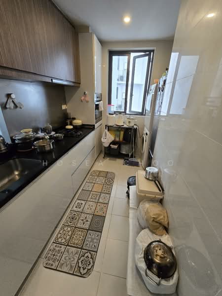 The Palette, 103 Pasir Ris Grove, 2 Bedrooms, 753 sqft, Condominium For Sale, by Hosea Choo, 500103617 - Kitchen - PropertyGuru.com.sg