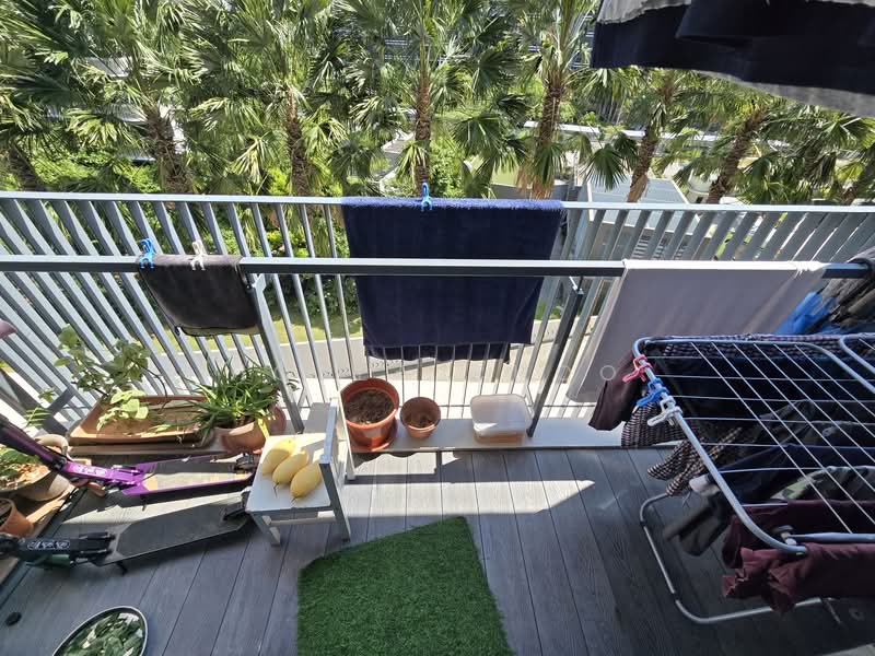 The Palette, 103 Pasir Ris Grove, 2 Bedrooms, 753 sqft, Condominium For Sale, by Hosea Choo, 500103617 - Balcony - PropertyGuru.com.sg