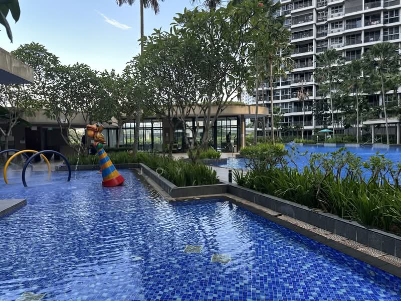 RiverTrees Residences, 21 Fernvale Close, 2 Bedrooms, 700 sqft, Condominium For Sale, by Joy Yim, 500103623 - Pool - PropertyGuru.com.sg