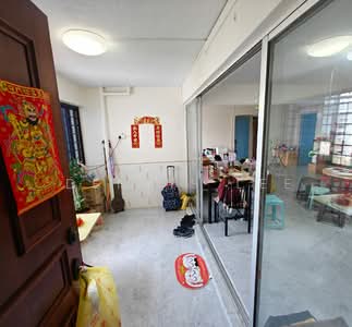 For Sale - 260 Tampines Street 21