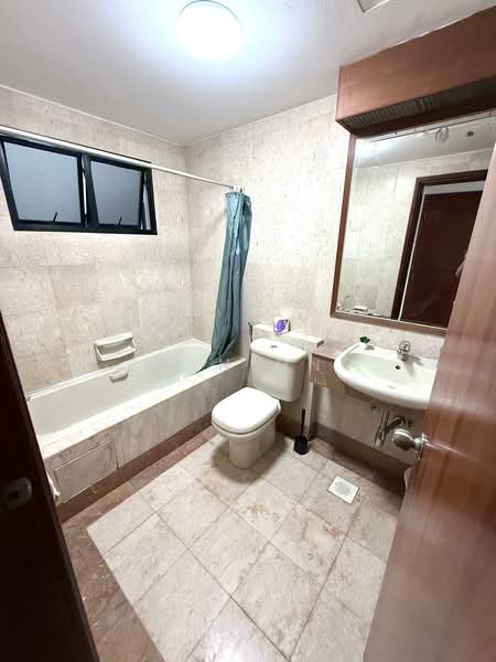 Harbourlights, 68 Telok Blangah Road, Room Rental, 180 sqft, Apartment For Rent, by Sean Ong, 500103638 - Bathroom - PropertyGuru.com.sg