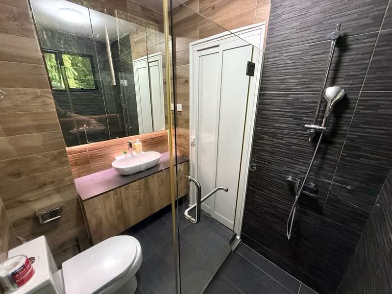 Harbourlights, 68 Telok Blangah Road, Room Rental, 180 sqft, Apartment For Rent, by Sean Ong, 500103638 - Bathroom - PropertyGuru.com.sg