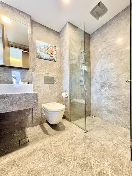 Espada, 48 Saint Thomas Walk, 2 Bedrooms, 689 sqft, Condominium For Sale, by Kane Seow, 500103652 - Bathroom - PropertyGuru.com.sg