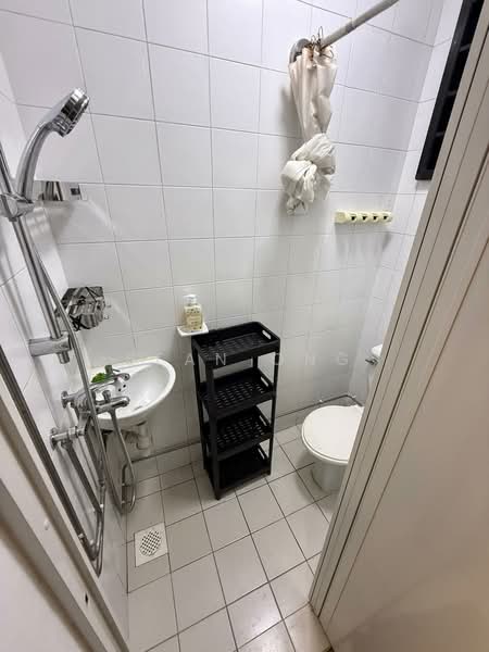 Harbourlights, 68 Telok Blangah Road, Room Rental, 85 sqft, Apartment For Rent, by Sean Ong, 500103654 - Bathroom - PropertyGuru.com.sg