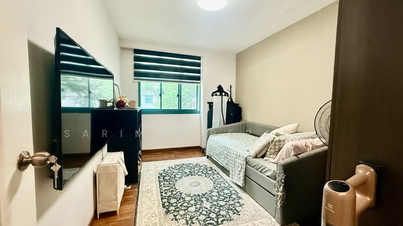689E Woodlands Drive 75, 689E Woodlands Drive 75, 3 Bedrooms, 968 sqft, HDB Flat For Sale, by Sarimah Berahim, 500103660 - Bedroom 1 - PropertyGuru.com.sg