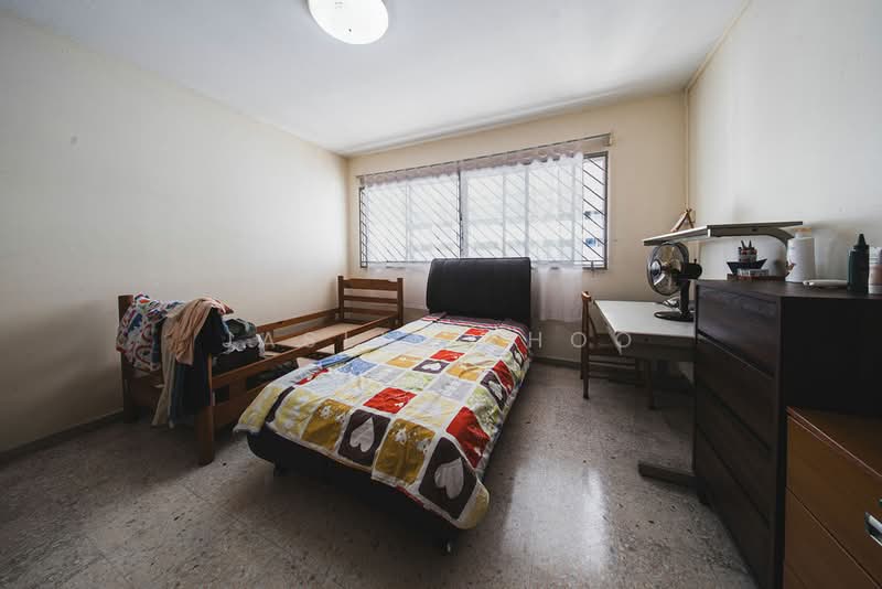 160 Woodlands Street 13, 160 Woodlands Street 13, 3 Bedrooms, 1,109 sqft, HDB Flat For Sale, by Jaslin Khoo, 500103665 - Bedroom - PropertyGuru.com.sg