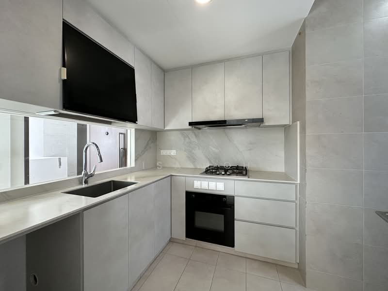 Vue 8 Residence, 83 Pasir Ris Heights, 4 Bedrooms, 1,238 sqft, Condominium For Rent, by Lisa Loh, 500103666 - Kitchen - PropertyGuru.com.sg