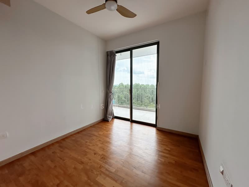 Vue 8 Residence, 83 Pasir Ris Heights, 4 Bedrooms, 1,238 sqft, Condominium For Rent, by Lisa Loh, 500103666 - Balcony - PropertyGuru.com.sg