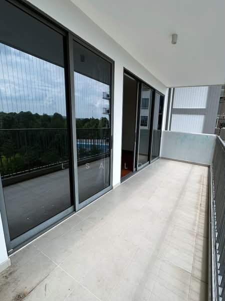 Vue 8 Residence, 83 Pasir Ris Heights, 4 Bedrooms, 1,238 sqft, Condominium For Rent, by Lisa Loh, 500103666 - Balcony - PropertyGuru.com.sg