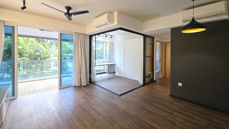 The Tampines Trilliant, 15 Tampines Central 7, 3 Bedrooms, 872 sqft, Executive Condominium For Sale, by Bernard Lee, 500103669 - Living Room - PropertyGuru.com.sg