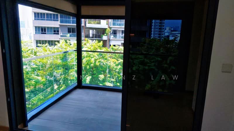 Fyve Derbyshire, 5 Derbyshire Road, 2 Bedrooms, 657 sqft, Condominium For Sale, by Jenn Denz Law, 500103678 - Balcony - PropertyGuru.com.sg