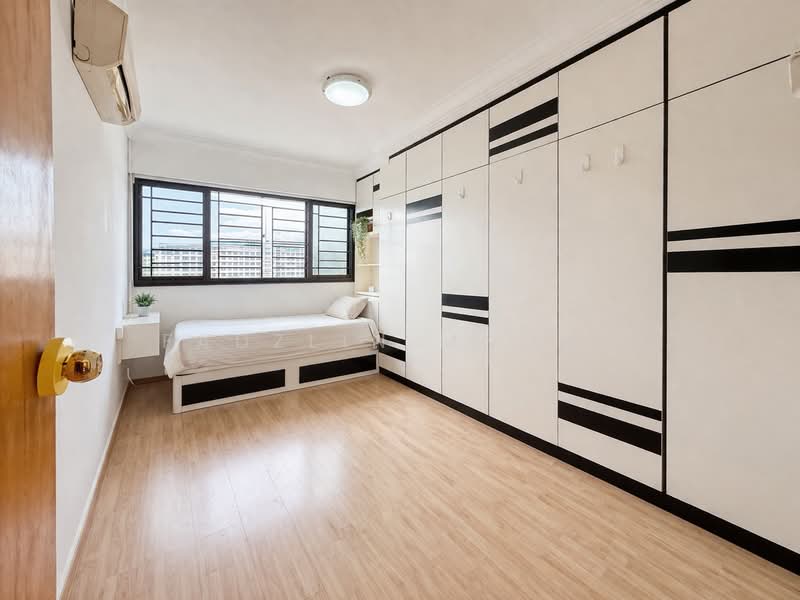 710 Bedok Reservoir Road, 710 Bedok Reservoir Road, 3 Bedrooms, 1,302 sqft, HDB Flat For Sale, by Fadzlin MNoor, 500103680 - Bedroom - PropertyGuru.com.sg