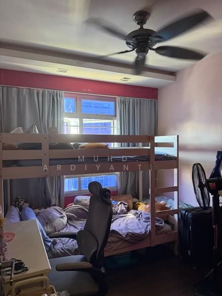 451 Yishun Ring Road, 451 Yishun Ring Road, 3 Bedrooms, 1,044 sqft, HDB Flat For Sale, by Muhd. Ardiyanto Rohman, 500103681 - Bedroom - PropertyGuru.com.sg