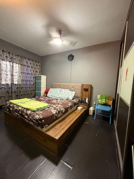 451 Yishun Ring Road, 451 Yishun Ring Road, 3 Bedrooms, 1,044 sqft, HDB Flat For Sale, by Muhd. Ardiyanto Rohman, 500103681 - Bedroom - PropertyGuru.com.sg
